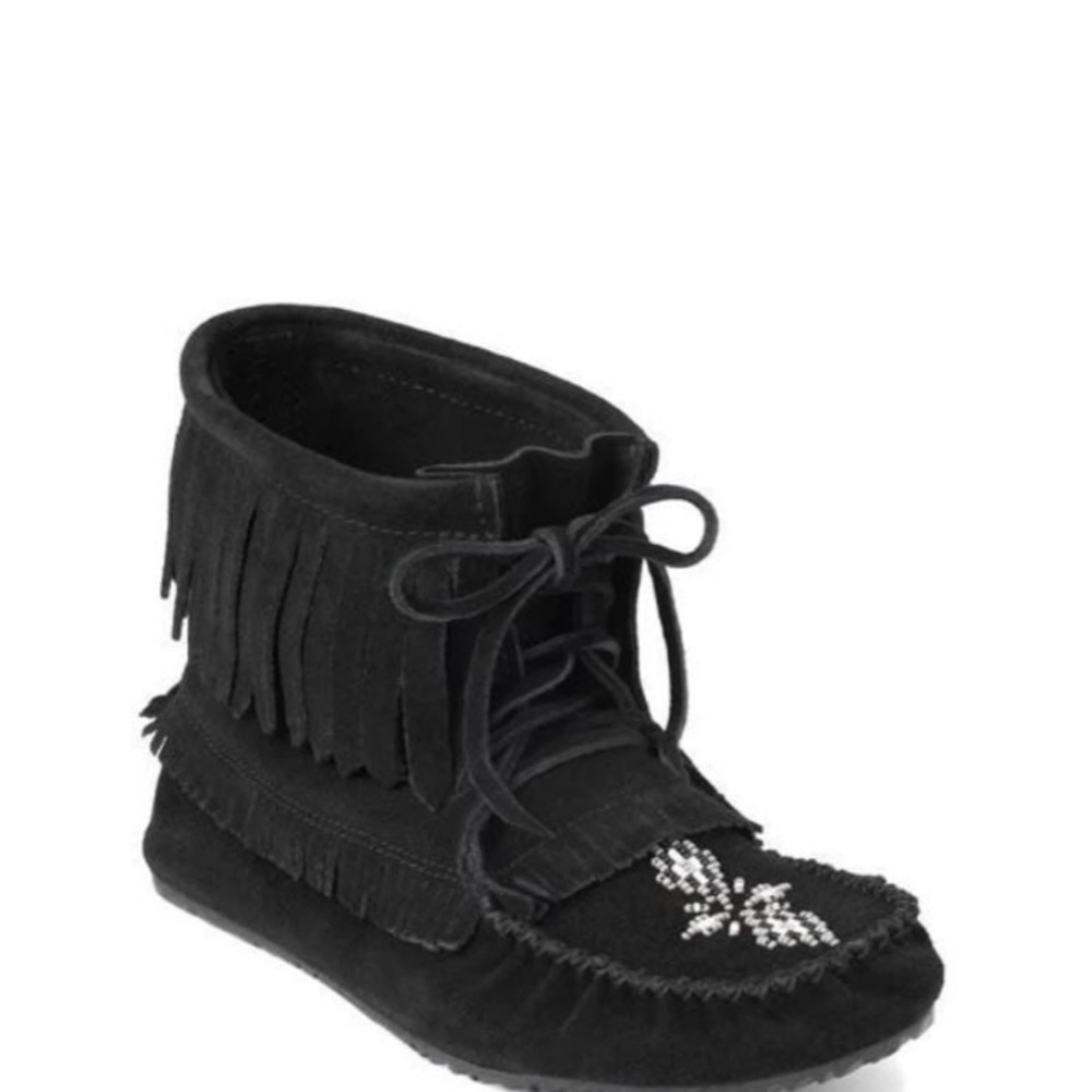 EUC Manitobah Mukluk Moccasins